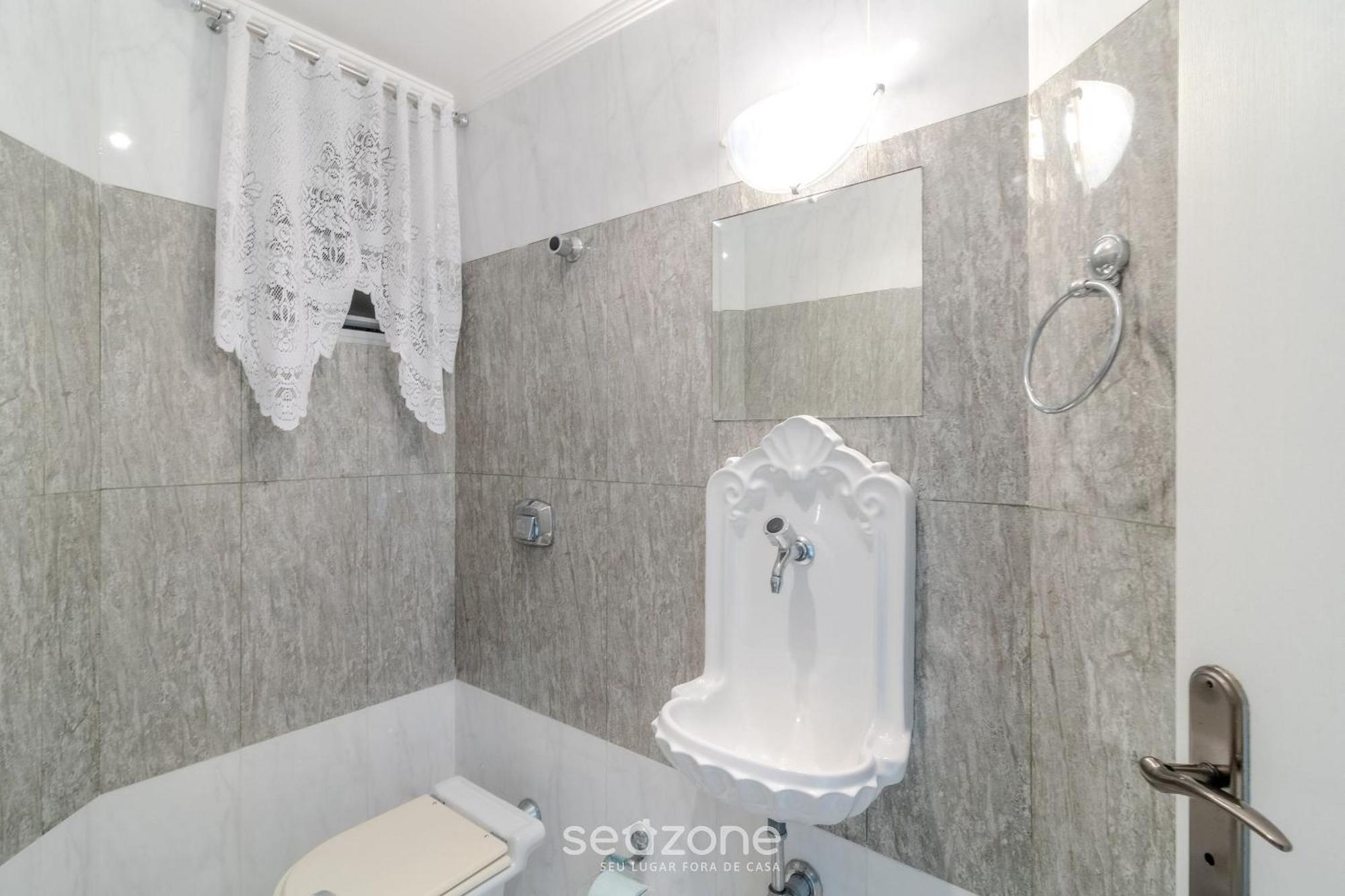 Apto Elegente E Charmoso A 100m Da Erc0501 Balneario Camboriu